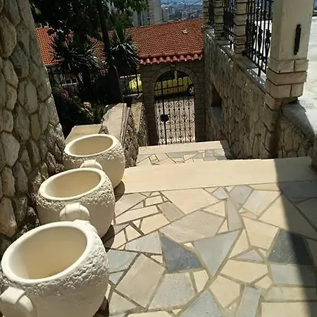 Apartment Mediterranean Garden Rijeka