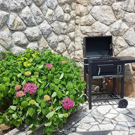 Mediterranean Garden Apartmán Rijeka