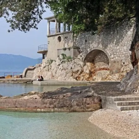 Mediterranean Garden Apartment Rijeka