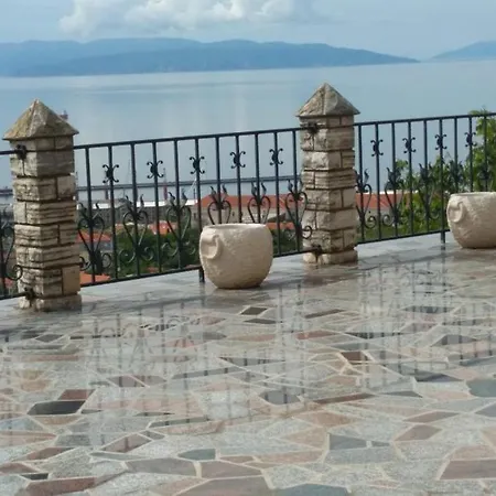Mediterranean Garden Apartmán Rijeka